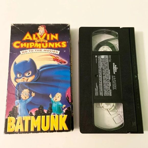 Lot of 2 Alvin and the Chipmunks VHS Tapes Go to the Movies Batmunk - Picture 9 of 10